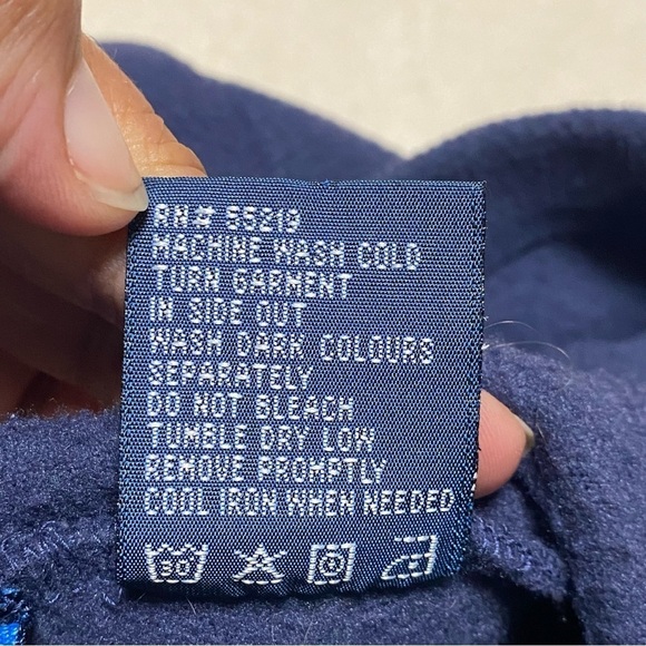 Disney Pooh Fleece Hoodie Pullover Sweater Size Medium - Picture 8 of 13